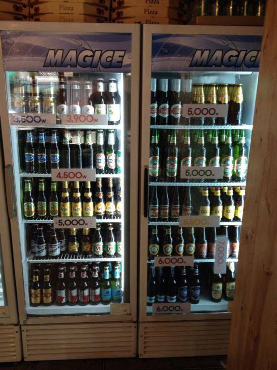 Lots of international beers to choose from (Photo: Bonny's Pub, facebook