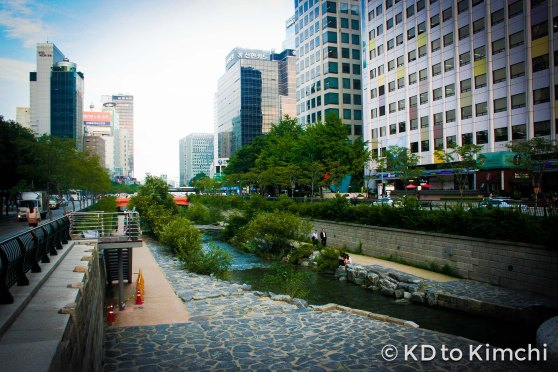 Cheonggyecheon stream